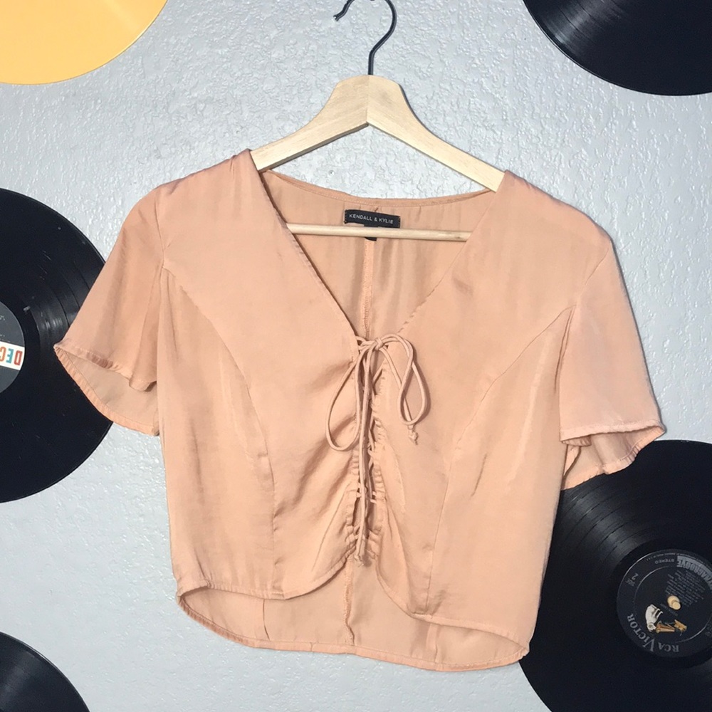kendall and kylie crop top